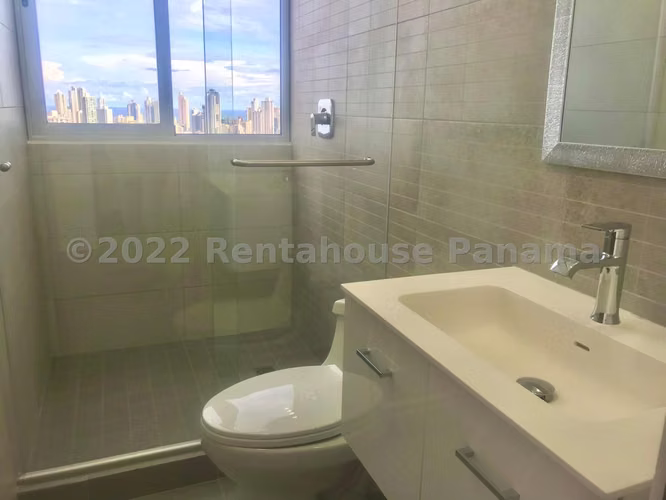 Venta de apartamento en Hato Pintado KC