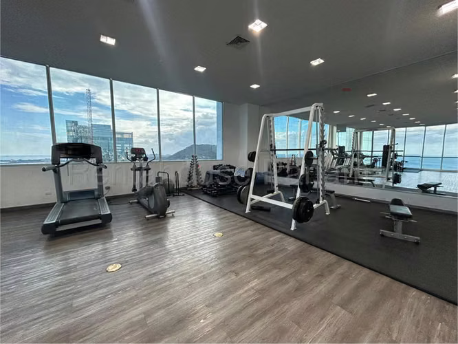 vendo apartamento en avenida balboa OF 26-6492
