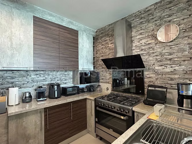 vendo apartamento en avenida balboa OF 26-6492