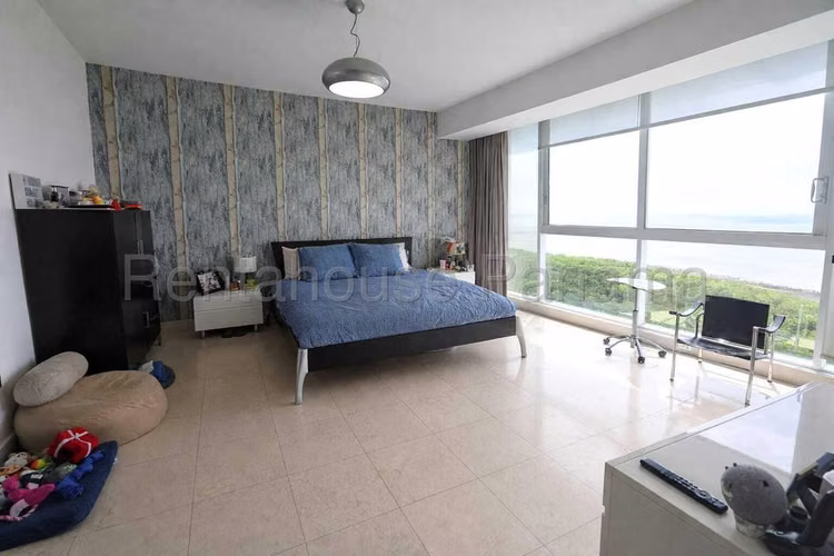 alquilo apartamento en costa del este OF 26-6220