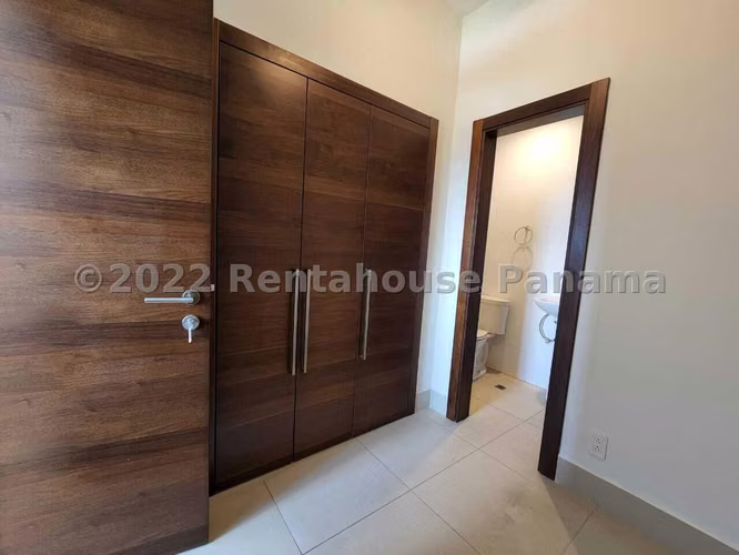Venta de Apartamento en Santa Maria  con vista al campo de golf 26*1709Mfk