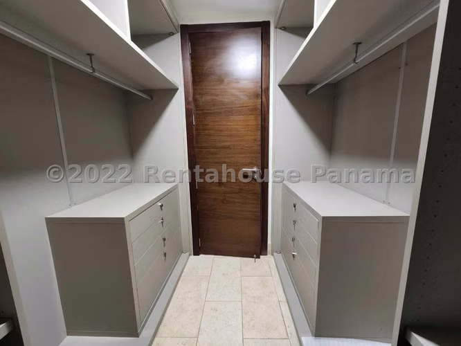 Venta de Apartamento en Santa Maria  con vista al campo de golf 26*1709Mfk