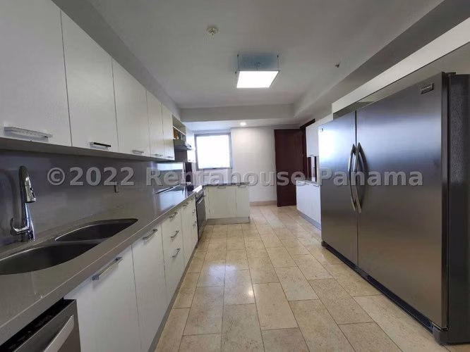 Venta de Apartamento en Santa Maria  con vista al campo de golf 26*1709Mfk