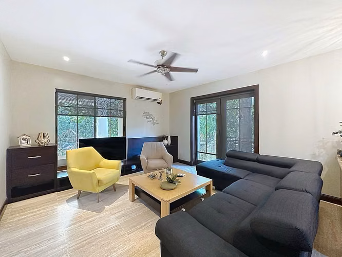 Venta de Casa en PH Residencial Camino de Cruces, Ancón
