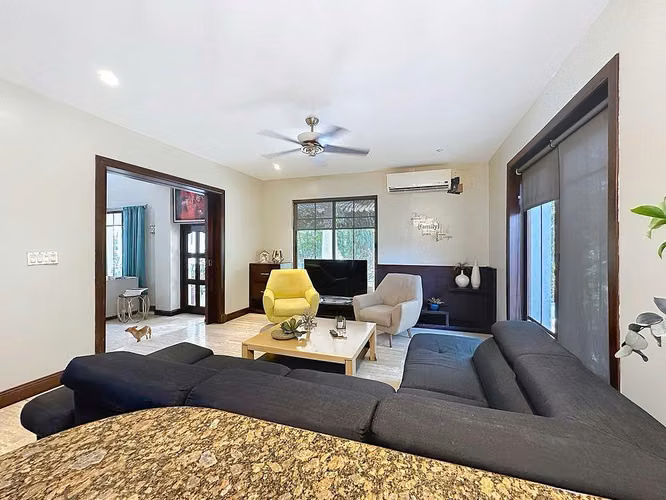 Venta de Casa en PH Residencial Camino de Cruces, Ancón