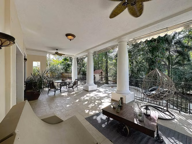 Venta de Casa en PH Residencial Camino de Cruces, Ancón