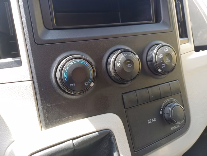 TOYOTA HIACE - 2024 - HH - Automarket - Imagen 9