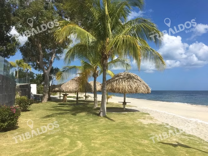 Venta de Apartamento en Santa Clara Residences, frente al mar