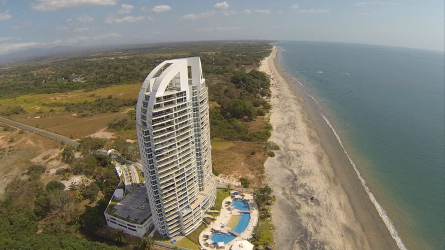 Venta de Apartamento frente al mar en Santa Clara Residences, Antón , Río Hato