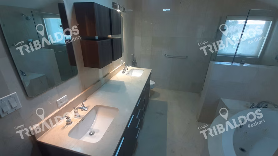 Venta o Alquiler de Casa en Clayton