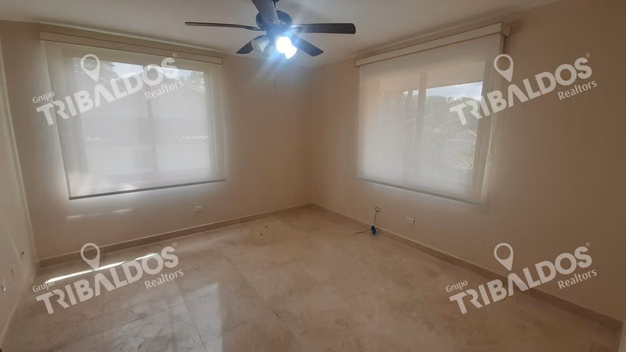 Venta o Alquiler de Casa en Clayton