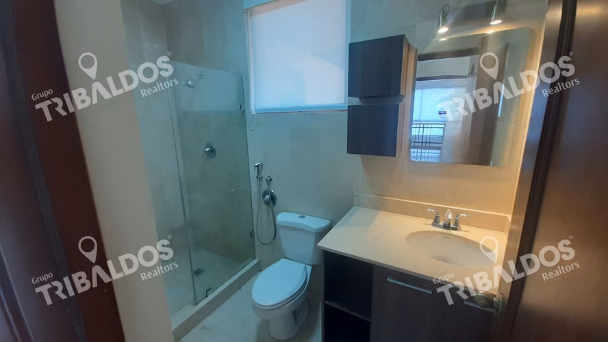 Venta o Alquiler de Casa en Clayton