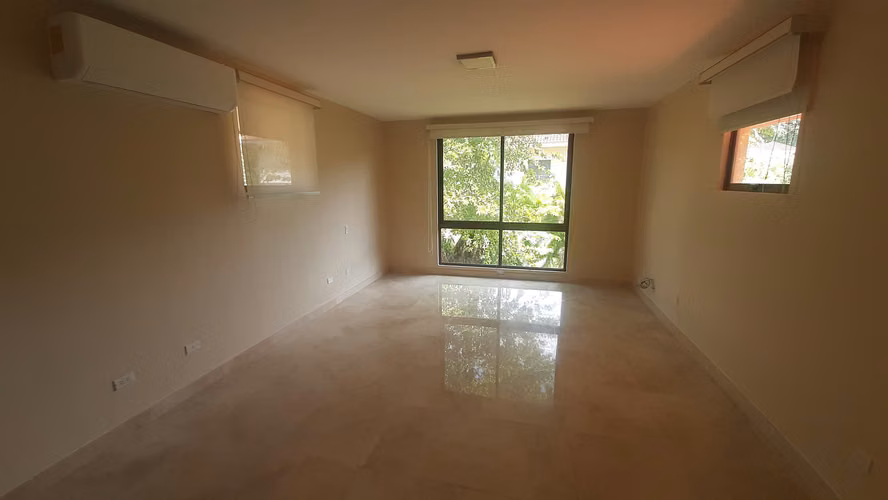 Venta o Alquiler de Casa en Clayton