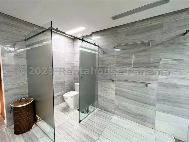 Espectacular Casa en Cost Sur Costa Esmeralda en Venta Mts2: 495 PD