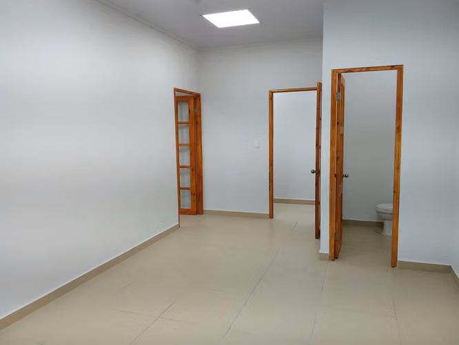 Galera remodelada cerca hipodromo - Imagen 9