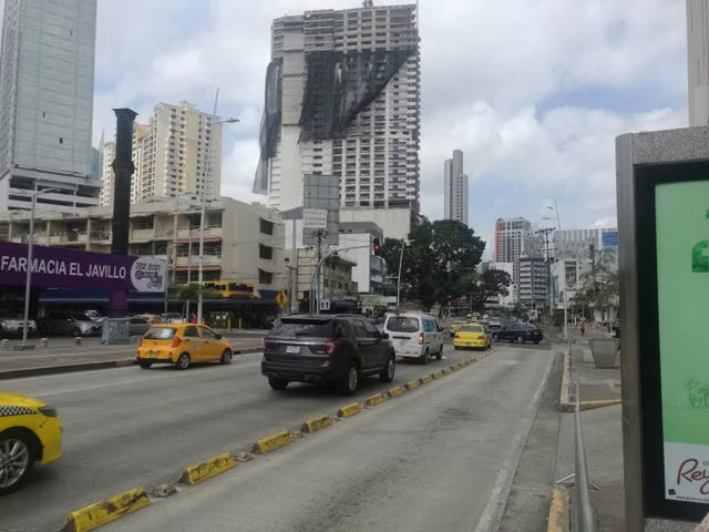Venta Edificio Via España 22YCG5055