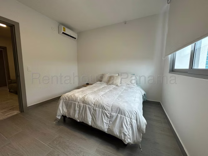 Venta de Apartamento de Lujo en Costa del Este Regalia 26-757SR