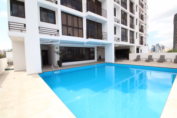 Se vende apartamento en Vía España PH Hill Point