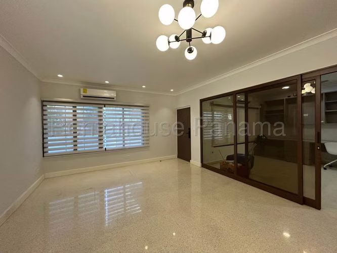 Casa en Venta en Betania  JG