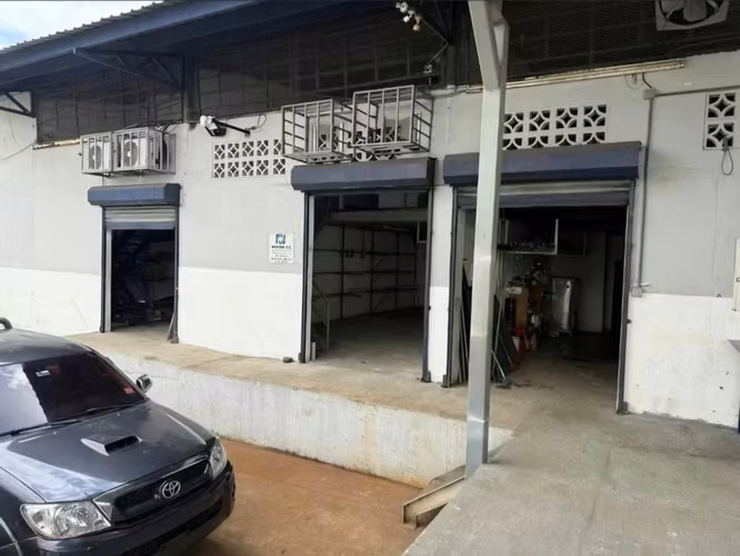 Alquiler de Galera en Pueblo Nuevo, 80m2