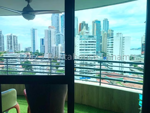 Venta PH Miraluz JM