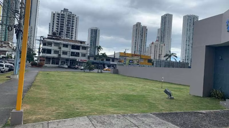 Venta Terreno en San Francisco - Vía Porras cerca a Calle 50. Zonificación MAB - Imagen 4