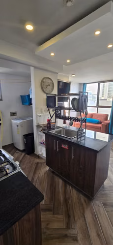 C321J SE ALQUILA AMPLIO APARTAMENTO AMOBLADO EN VISTA HERMOSA - Imagen 3
