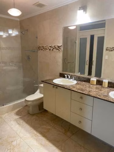 C25127J SE VENDE AMPLIO APARTAMENTO EN LA AVENIDA BALBOA - Imagen 2