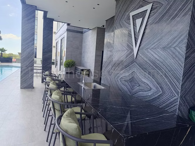 Apartamento en Venta en  Empire Residences  Santa Maria CIG266107