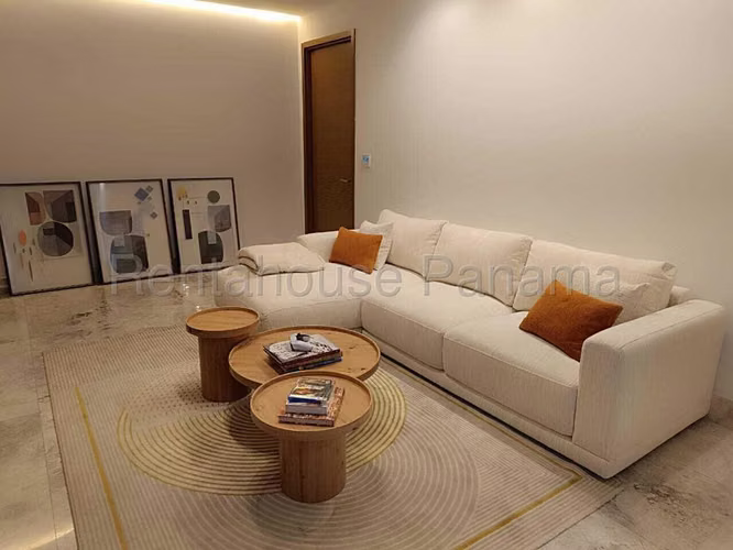 Apartment for Sale in Empire Residences Santa Maria CIG266107