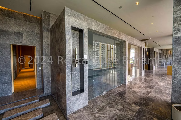 Apartamento en Venta en La Maison By Fendi  Santa Maria CIG248093