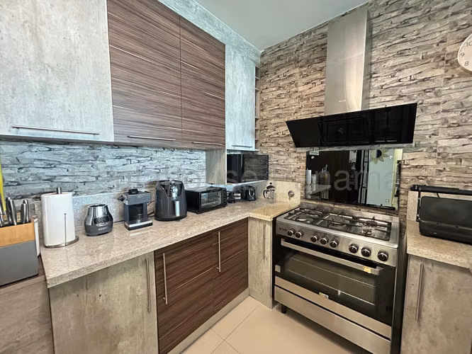 Se Vende Apartamento en Avenida Balboa VLU26-6492