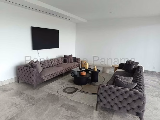 Se Vende Apartamento en Santa Maria VLU26-6107