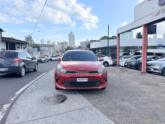 Kia Rio 2022 - Imagen 3