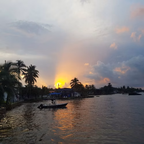 Venta de Casa Frente al Mar En Colon