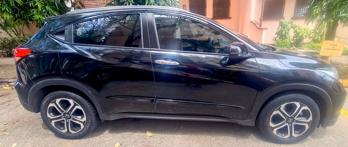 ¡IMPECABLE! Honda HR-V 2018 EX – Solo 44,000 KM – Como Nueva- con Tanque lleno