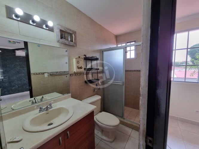 Venta Casa Chanis, al lado de Costa del Este, SÚPER REBAJADA!!!