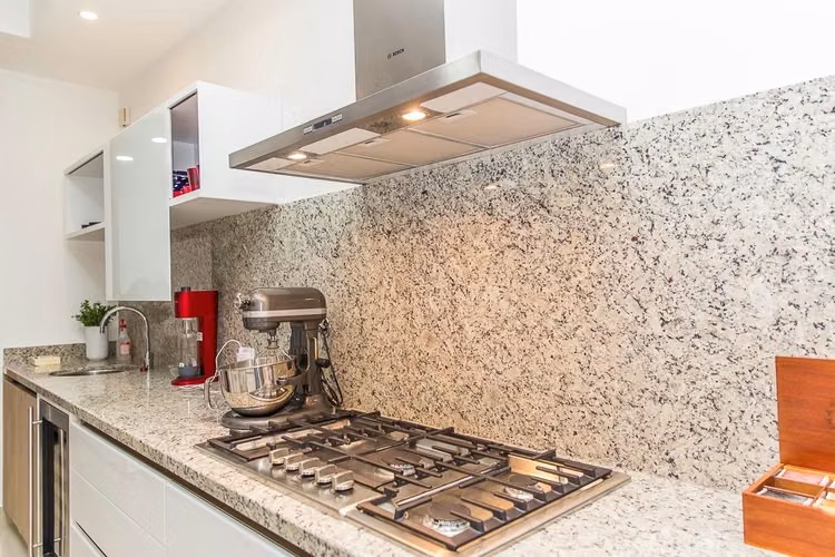 Venta de Lujoso Apartamento en Costa del Este 26*6545Mfk