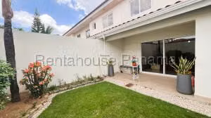 Venta de Casa con 184m2 en Versalles PH Reservas de Versalles 26-6247SR