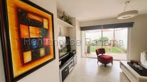 Venta de Casa con 184m2 en Versalles PH Reservas de Versalles 26-6247SR