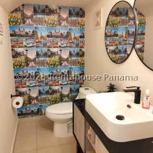 Venta de Casa con 273m2 en Versalles PH Versalles I 24-5222SR