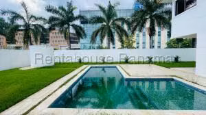 Venta de Casa con 1045m2 en Costa Del Este PH Paseo del Parque 26-6541SR