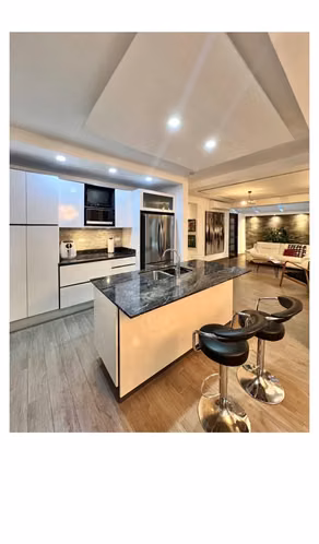 Se vende Casa en Versalles / 3 rec / 3.5 baños / 276 m2