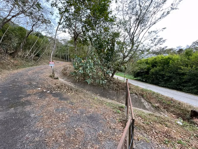 EXTRAORDINARO TERRENO DE 1.67 HECTAREAS EN EL VALLE