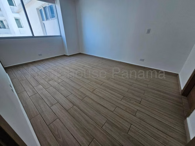 Venta de apartamento de 121m² en Costa del Este 26JSS2408