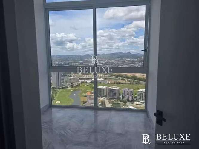 VENTA DE PENTHOUSE EN PH THE IVY, SANTA MARÍA (6)