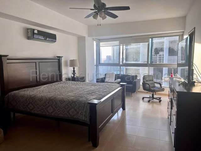 alquilo apartamento amoblado en avenida balboa OF 26-6572