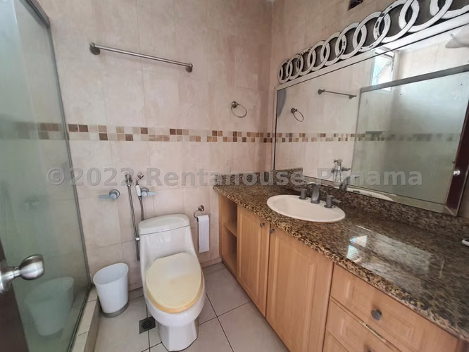 Apartamento en venta en Punta Pacífica YM