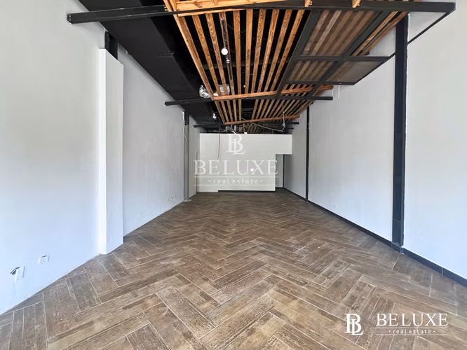 ALQUILER DE LOCAL COMERCIAL EN PLANTA BAJA, SANTA ELENA STRIP (8)