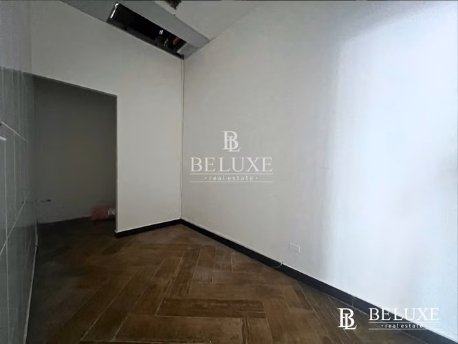ALQUILER DE LOCAL COMERCIAL EN PLANTA BAJA, SANTA ELENA STRIP (8)